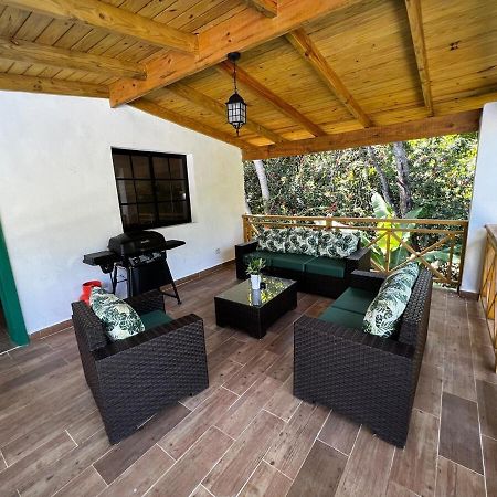 Jarabacoa Villas With Private Pool And Parking Экстерьер фото