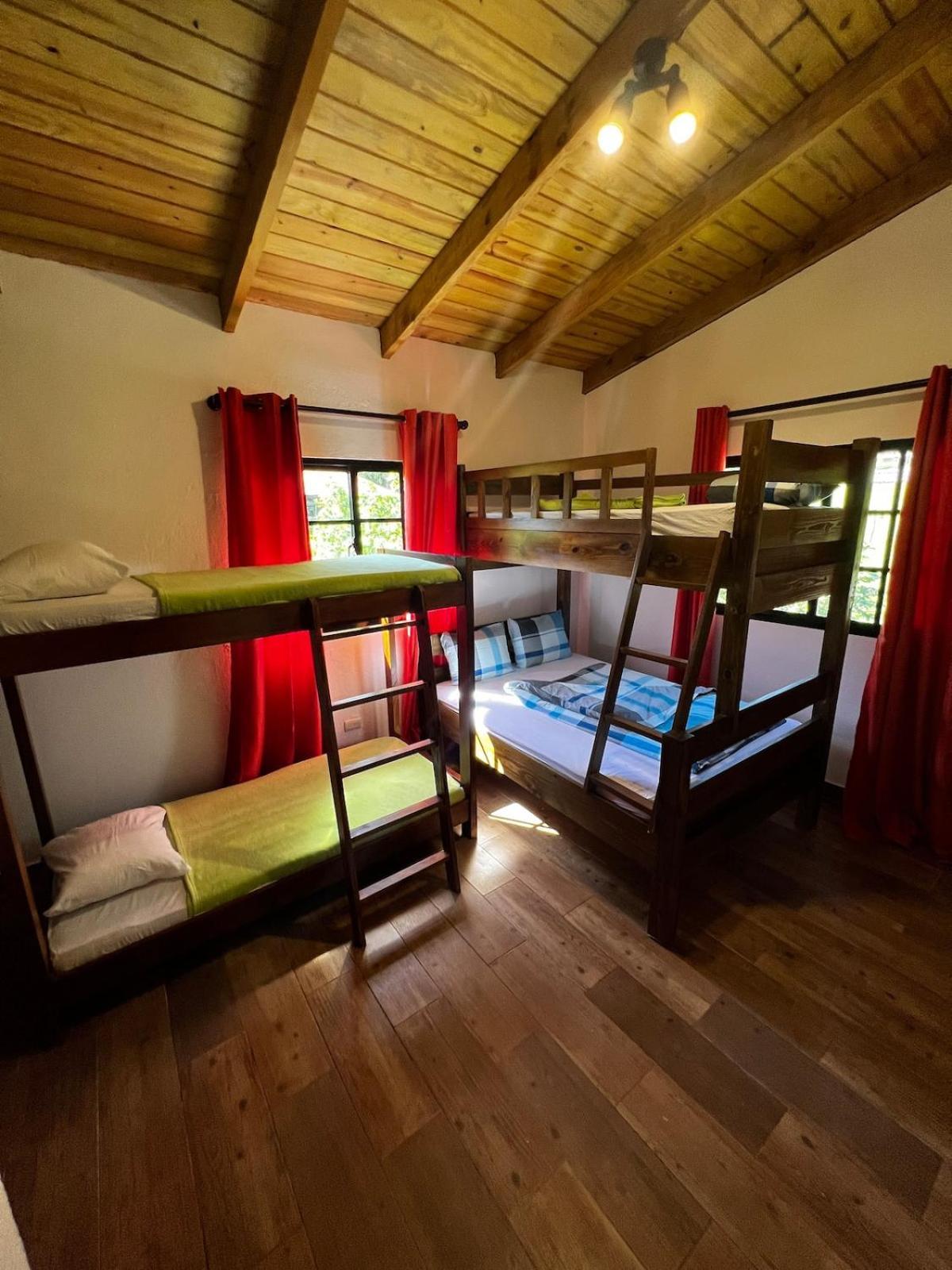 Jarabacoa Villas With Private Pool And Parking Экстерьер фото