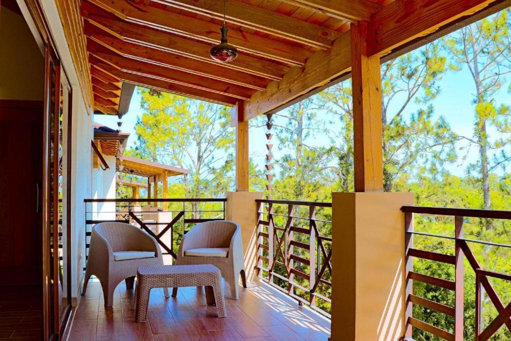 Jarabacoa Villas With Private Pool And Parking Экстерьер фото